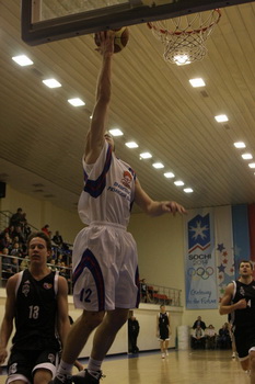 В атаке Геннадий Зеленский.