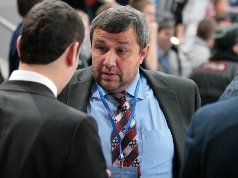 Аркадий Акопян