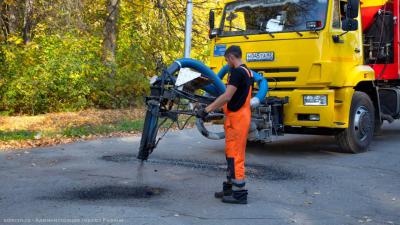 В Рязани залатали ещё 1345 квадратных метров дорог