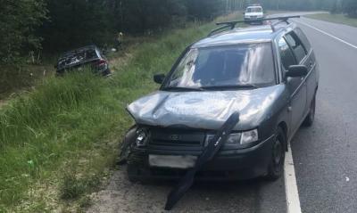 В массовом ДТП под Рязанью пострадали взрослый и трое детей