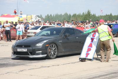 Под Рязанью открылся сезон дрег-рейсинга