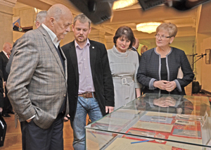 В Госдуме РФ открылась выставка «Есенинское Константиново»