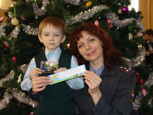 На новогодний праздник в одной из школ Рязани пробрались дорожные злодеи