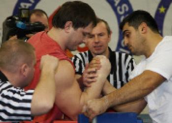 Рязанский спортсмен готовится к чемпионату мира по армрестлингу, который пройдёт Лас-Вегасе