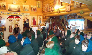 Воспитанницы Льговской колонии праздновали Рождество