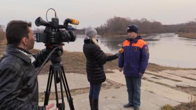 Рязанцам напомнили об опасности первого льда на водоёмах