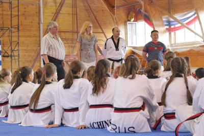 Татьяна Пыжонкова пожелала побед юношеской сборной России по тхэквондо