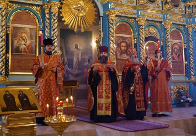 В Светлый вторник архиепископ Рязанский и Касимовский Павел возглавил праздничное вечернее богослужение