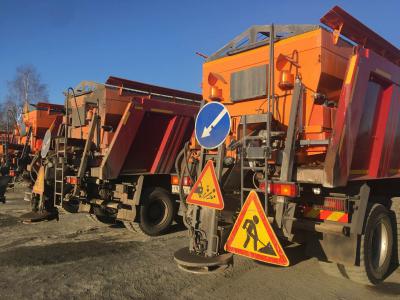 Рязанские гаишники проверили готовность спецтехники к зиме