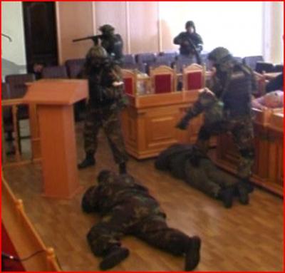 Рязанский облсуд стал местом антитеррористических учений 