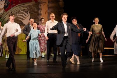 В Рязани «Большие гастроли» драмтеатра из Сыктывкара начались со «Свадьбы с приданым»