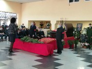 EEQ4kGdHEtc.jpg title=