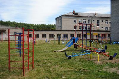 Школу-интернат имени Полетаева в Рязани оснастили новой спортплощадкой