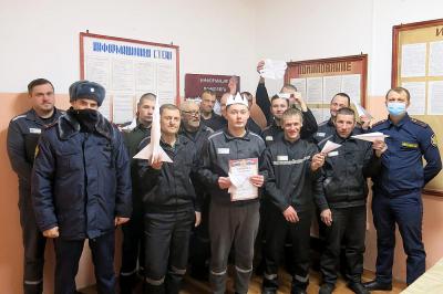 Рязанские заключённые освоили технику оригами