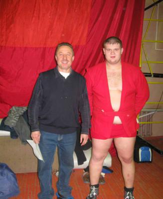 Сергей Борискин (справа)