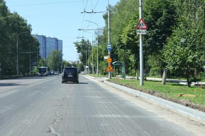Виталий Артёмов поручил привести в порядок фасады домов на улице Октябрьской