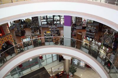 В магазине модной одежды «Dolce Mia» в ТРЦ «Виктория Плаза» началась большая распродажа