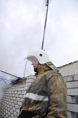 На двух пожарах в Рязанской области пострадали два человека