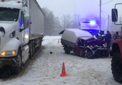 В Шиловском районе погиб водитель легковушки, столкнувшийся с фурой