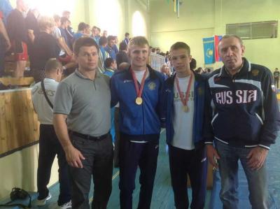Два неслышащих рязанца взяли «золото» первенства мира по борьбе