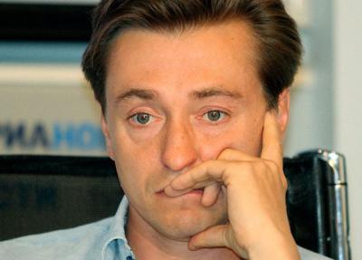 Сергей Безруков