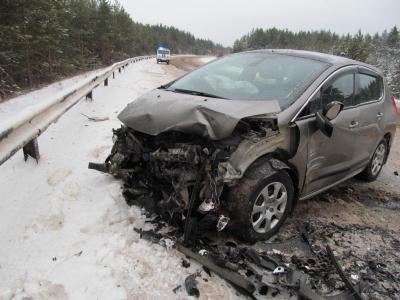 В Касимовском районе столкнулись Chevrolet и Peugeot