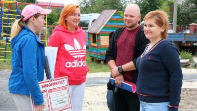 Елена Сорокина проверила ход реализации местных инициатив в Рязани