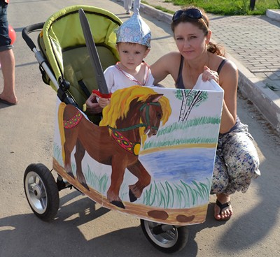 В Шилово прошёл парад детских колясок