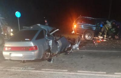 Под Михайловом пикап столкнулся с легковушкой, пострадали два человека