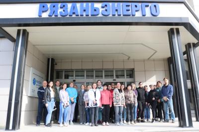 Сотрудники «Рязаньэнерго» приняли участие в субботнике