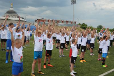 В Рязани состоялся флеш-моб в поддержку футбольной сборной