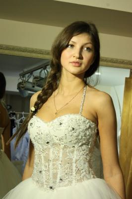 Финалистки конкурса «Мисс Рязань 2011» почувствовали себя невестами без женихов