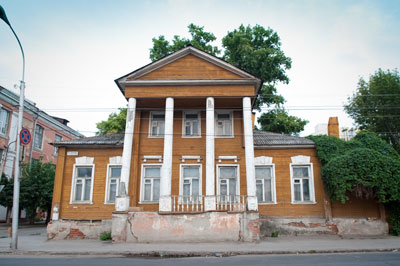 Хозяин усадьбы Серовых в Рязани наказан штрафом 
