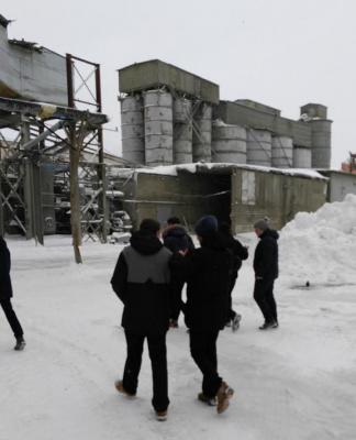 Рязанские школьники узнали, как делают железобетонные плиты