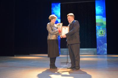 Рязанских ветеранов уголовно-исполнительной системы отметили наградами облдумы