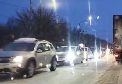 На Ряжском шоссе в Рязани образовалась пробка длиной более 10 километров
