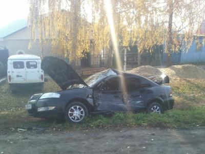 Мусоровоз размазал Nissan в Сараях