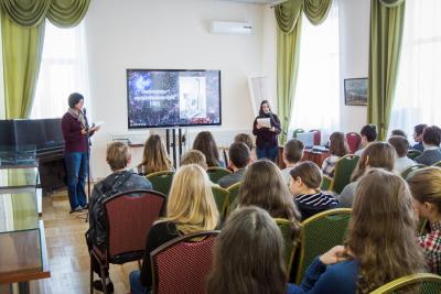 В библиотеке имени Горького прошла слайд-лекция о жизни и деятельности Константина Циолковского