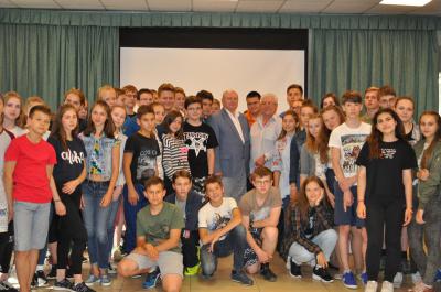 Андрей Красов и Виктор Дрейлих побывали в детском лагере «Звёздный»