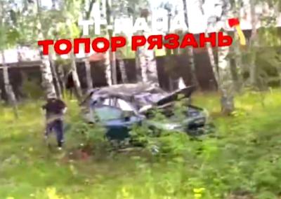 На трассе под Рязанью легковой автомобиль улетел в кювет