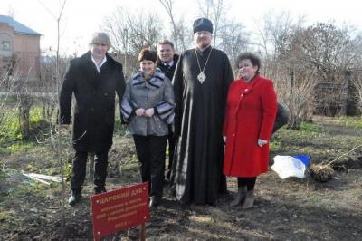 В рязанском райцентре посадили царский дуб