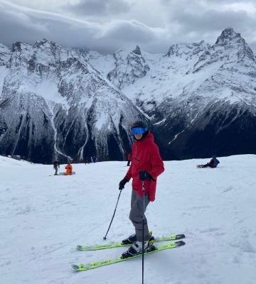 Красная Поляна, Архыз и Домбай стали самыми популярными горнолыжными курортами России