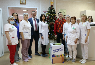 Ещё в две больницы Рязани передали «коробки храбрости»