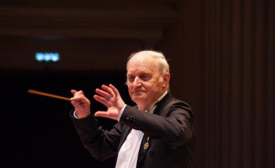 Александр Лаврухин