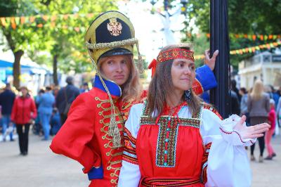 На Почтовой рязанцы отметили День семьи, любви и верности