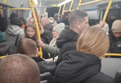 Рязанцы пожаловались на долгое ожидание автобусов в Солотчу