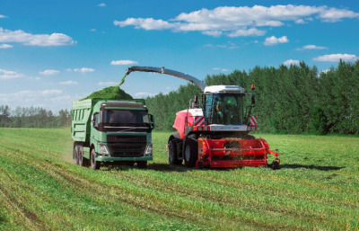 Россельхозбанк обеспечивает аграриев сельскохозяйственной техникой