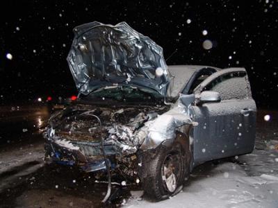 Под Рязанью Mercedes разорвало на две части