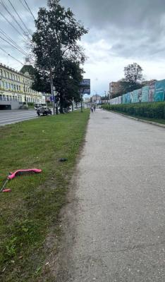 В Рязани ищут курьера, сбившего девочку