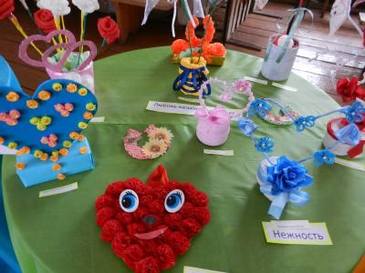 Юные умельцы Спасского района изобразили нежность